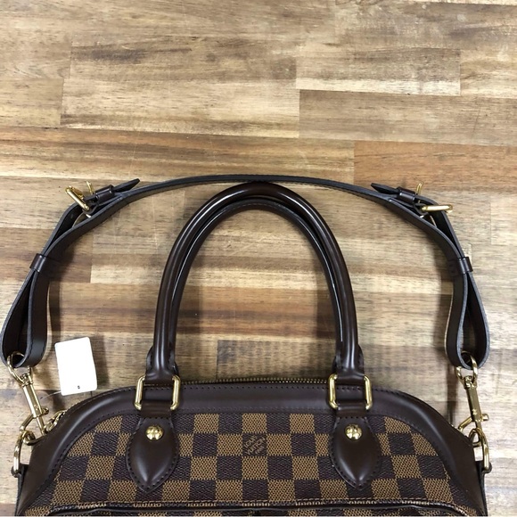 Louis Vuitton Trevi PM ebene canvas - Picture 7 of 16